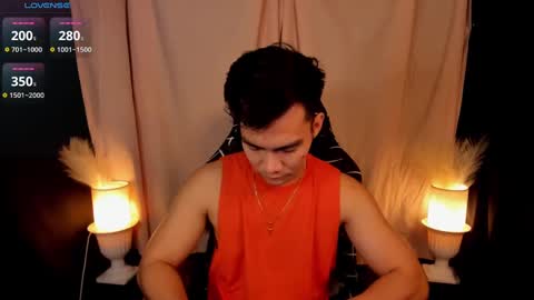 Snapshot of 000batman000 chatting on February 2025 12:37:01 PM Bruce online show from February 2025 12:37:01 PM