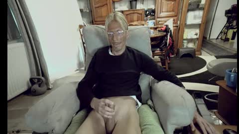 jeff online show from October 2025 08:23:02 AM