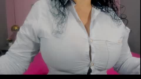 Valeria online show from March 2025 12:22:02 PM