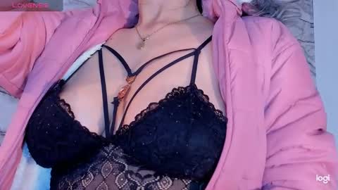 naty online show from January 2025 12:03:01 PM