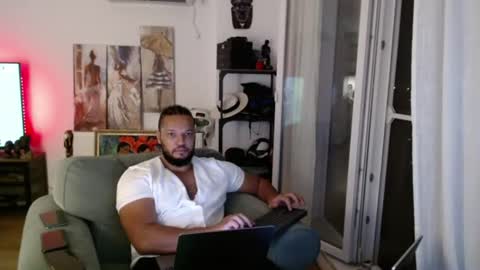 Snapshot of 0_kingsley chatting on July 2026 11:17:01 PM Kingsley online show from July 2026 11:17:01 PM
