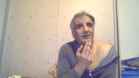 Snapshot of 0luvmonkey chatting on May 2026 11:54:02 PM 0luvmonkey online show from May 2026 11:54:02 PM