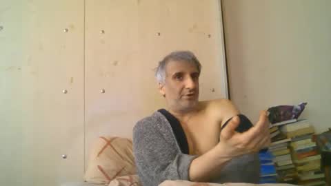 Snapshot of 0luvmonkey chatting on May 2026 12:43:02 PM 0luvmonkey online show from May 2026 12:43:02 PM