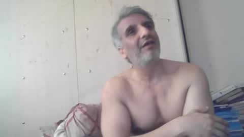 Snapshot of 0luvmonkey chatting on May 2026 11:48:02 AM 0luvmonkey online show from May 2026 11:48:02 AM