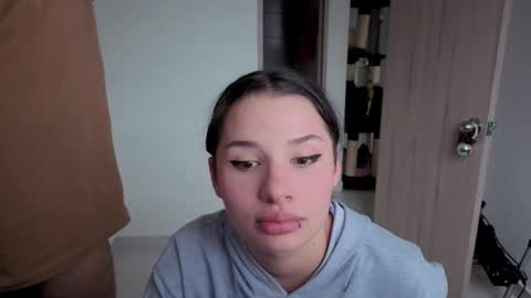 Steven  e online show from December 2025 10:27:02 PM