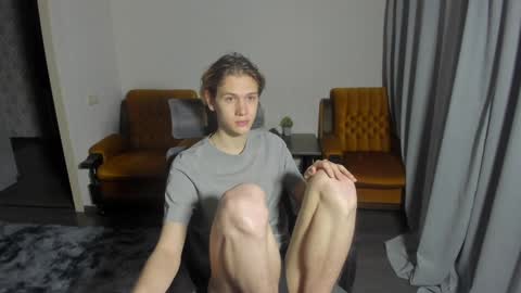 Snapshot of 0verlandd chatting on January 2025 12:07:02 PM Adam online show from January 2025 12:07:02 PM