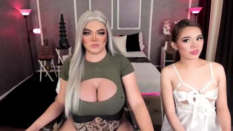 Snapshot of 10incheskinkynastytrans chatting on February 2025 09:49:01 PM Sasha Banks online show from February 2025 09:49:01 PM