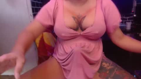  i am trixie im Your Selfsucking Mistress  online show from December 2025 12:49:02 AM