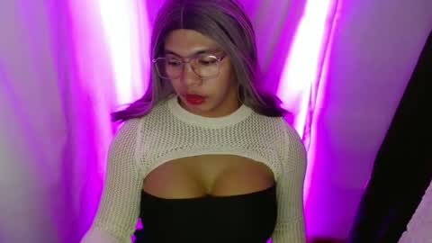 HUGECOCK online show from December 2024 05:09:01 PM