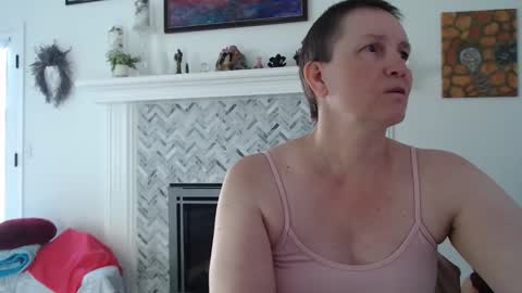 Aurora Willows online show from March 2026 03:35:02 PM