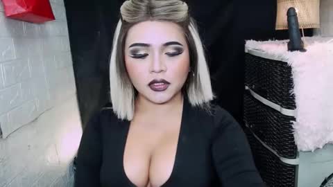 sexy kia online show from April 2026 12:41:01 AM