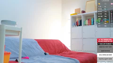 Tong  Ralph online show from February 2025 04:32:02 AM