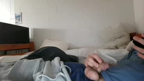 18skinnypee online show from March 2026 01:45:02 AM