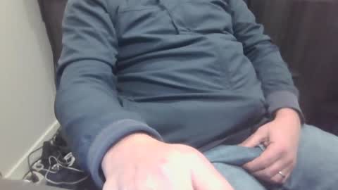 Snapshot of 1900pley chatting on December 2024 07:00:02 PM 1900pley online show from December 2024 07:00:02 PM