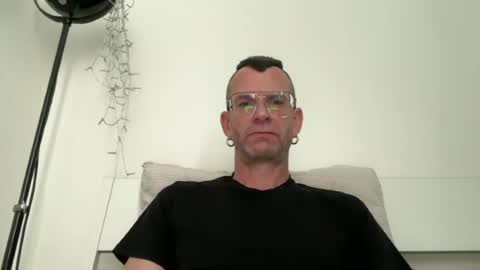 J online show from June 2026 06:27:01 AM