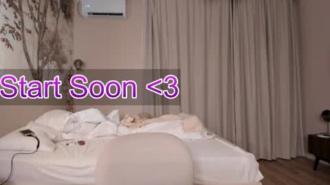 Snapshot of 1i1ypa1mer chatting on November 2025 01:15:01 AM Lily 3 online show from November 2025 01:15:01 AM