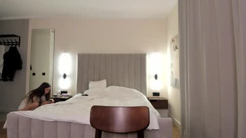 Snapshot of 1i1ypa1mer chatting on November 2025 06:41:02 PM Lily 3 online show from November 2025 06:41:02 PM