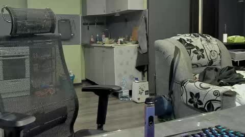 1LINDSEY1 online show from February 2025 09:10:01 AM