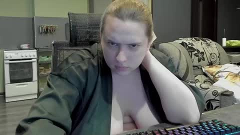 1LINDSEY1 online show from March 2025 09:22:01 PM