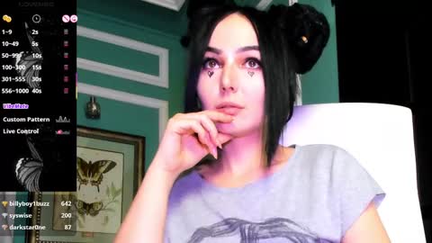 Moona  online show from March 2025 06:58:02 PM