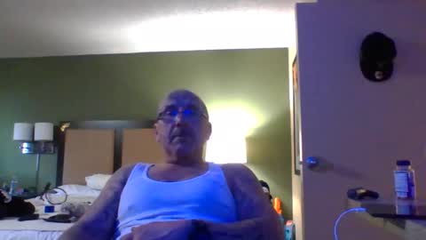 TheShyOne18 online show from February 2026 03:09:02 PM