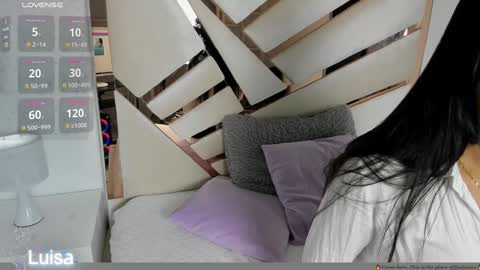 Snapshot of 1naughty_milf chatting on January 2025 11:21:02 AM Luisa online show from January 2025 11:21:02 AM