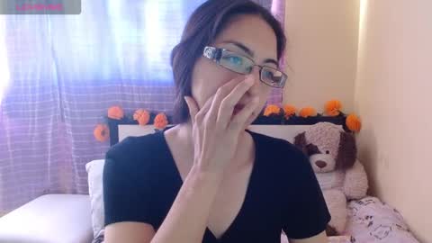 paola online show from November 2025 10:03:02 PM