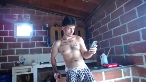 1sensual online show from December 2025 04:35:01 PM