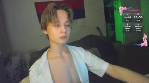 Snapshot of 1vampirella_gs chatting on May 2026 10:06:01 PM Milos online show from May 2026 10:06:01 PM