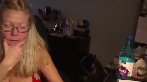 Susan online show from December 2024 02:43:02 AM