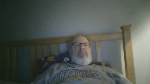 Snapshot of 2003dynawideglide chatting on March 2026 02:06:01 AM 2003dynawideglide online show from March 2026 02:06:01 AM