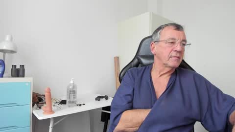 Henk online show from January 2025 11:40:02 AM