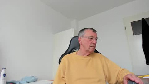 Henk online show from March 2026 02:56:01 PM