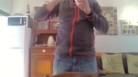 22esserre online show from January 2025 12:13:02 PM