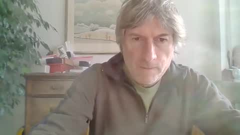 22esserre online show from November 2025 01:55:02 PM