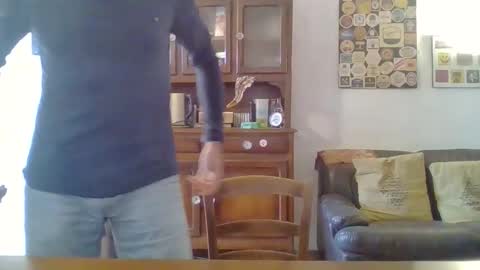 22esserre online show from March 2026 02:21:02 PM