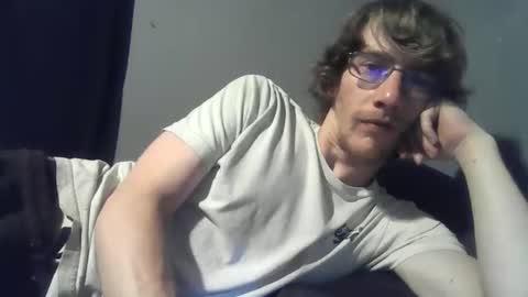 Snapshot of 2big2hype chatting on April 2026 10:07:02 PM cheif online show from April 2026 10:07:02 PM