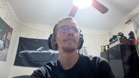 Snapshot of 2big2hype chatting on July 2026 08:51:02 PM cheif online show from July 2026 08:51:02 PM