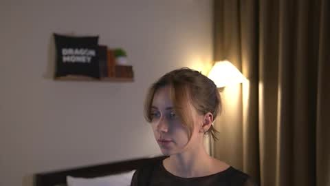 Elley  online show from February 2026 02:35:01 PM