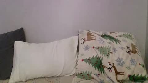 2girls1link online show from January 2025 05:38:02 PM