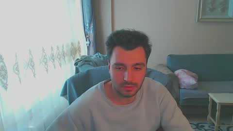 Snapshot of 2handsomeman chatting on January 2025 08:00:01 AM Berk online show from January 2025 08:00:01 AM