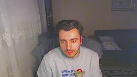 Snapshot of 2handsomeman chatting on January 2025 09:55:02 PM Berk online show from January 2025 09:55:02 PM