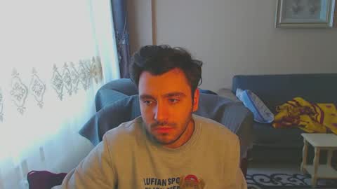 Snapshot of 2handsomeman chatting on January 2025 12:30:02 PM Berk online show from January 2025 12:30:02 PM