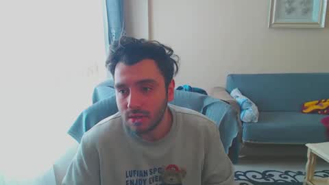 Snapshot of 2handsomeman chatting on January 2025 11:33:01 AM Berk online show from January 2025 11:33:01 AM