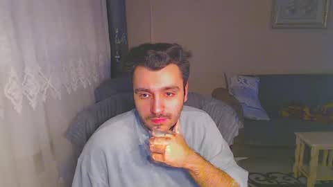 Snapshot of 2handsomeman chatting on January 2025 04:41:01 PM Berk online show from January 2025 04:41:01 PM