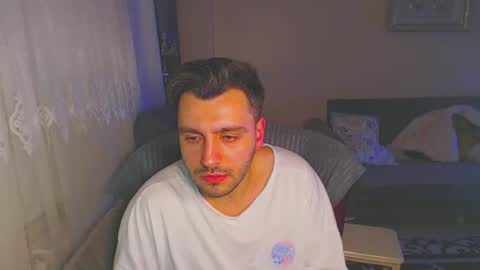 Snapshot of 2handsomeman chatting on January 2025 11:07:01 PM Berk online show from January 2025 11:07:01 PM