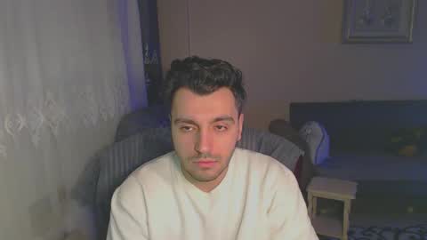 Snapshot of 2handsomeman chatting on January 2025 09:47:02 PM Berk online show from January 2025 09:47:02 PM