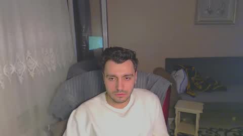 Snapshot of 2handsomeman chatting on January 2025 01:54:01 AM Berk online show from January 2025 01:54:01 AM