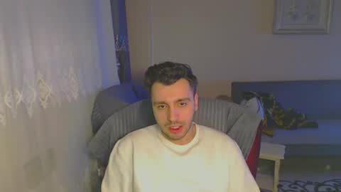 Snapshot of 2handsomeman chatting on January 2025 04:56:01 AM Berk online show from January 2025 04:56:01 AM