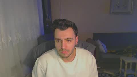 Snapshot of 2handsomeman chatting on January 2025 11:32:02 PM Berk online show from January 2025 11:32:02 PM